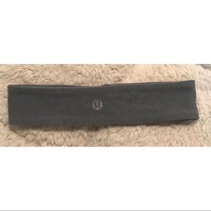 Lululemon Fly Away Tamer Headband
